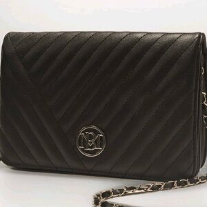 Badgley Mischka Black Quilted Crossbody Bag